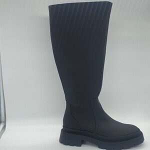 Bar 111 Twylap Black Knee-High Women's Boot